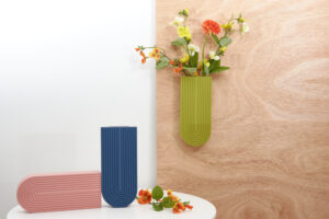 Rainbow Wall-Mounted Vase | Modern Arch Vase | Elegant Home Decor | Arched Hanging Vase |Trendy rainbow Ornament | Ideal for Faux Flower