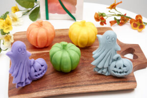 Pumpkin and Ghost - Handmade Halloween Soap Set (2 Pieces) - Scented Autumn Decor